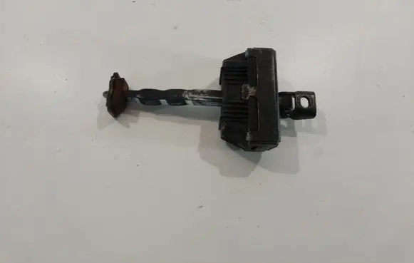 BMW 5 E60 E61 Rear door check strap stopper 51227176805