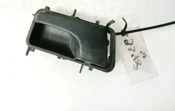 Volkswagen PASSAT B3 Rear door interior handle 357837235