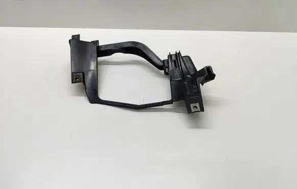 BMW 5 E60 E61 Headlight/headlamp mounting bracket 158738 15873800