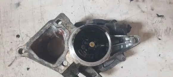 Ford Transit Vacuum pump XS702A451BH