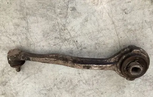 Mercedes-Benz C W203 Front control arm
