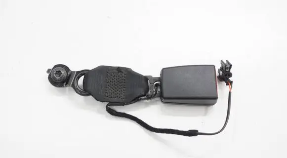 BMW X1 F48 F49 Rear seatbelt buckle 7371653ACR