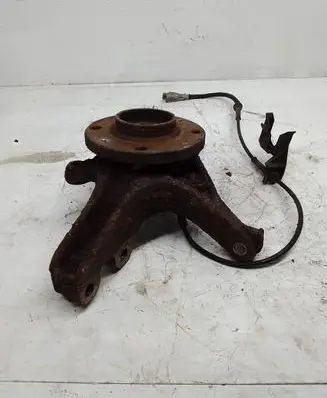 Citroen C4 Grand Picasso Front wheel hub spindle knuckle