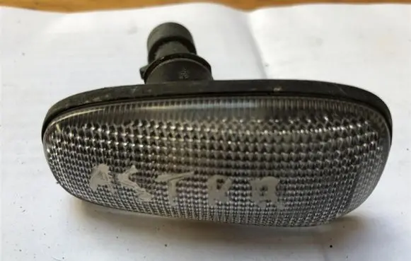 Opel Astra G Front fender indicator light 10364604