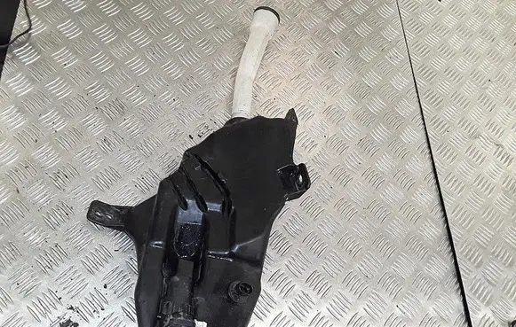Opel Zafira C Windshield washer fluid reservoir/tank 13260579