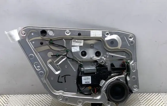 Volkswagen Phaeton Rear door window regulator with motor 3D0959703G