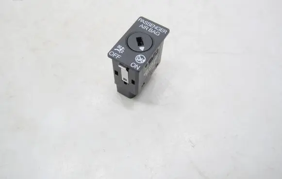 Volkswagen PASSAT B8 Passenger airbag on/off switch 5Q0919237 B50116