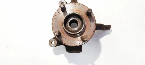 Nissan Micra Front wheel hub