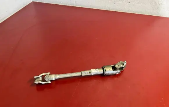 BMW X1 U11 Steering column universal joint 6891204