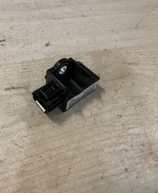 Honda CR-V Airbag deployment crash/impact sensor 77970T2AA011M4