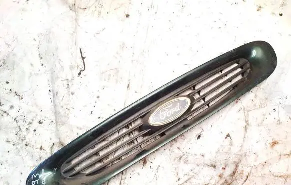 Ford Escort Front grill 93ag8b150cd 93ag8200cdw