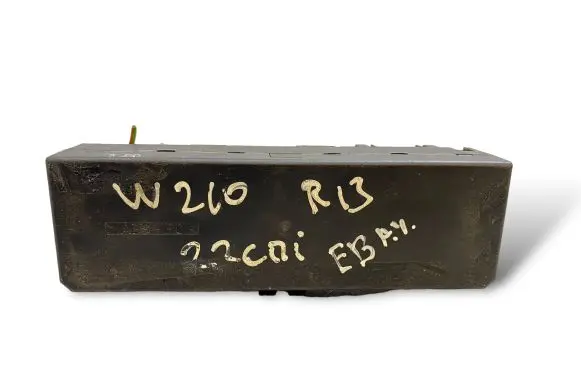 Mercedes-Benz E W210 Fuse module A0005400372 05376120