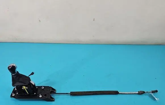 Gear shift cable linkage