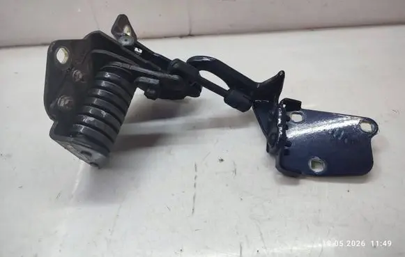 Mercedes-Benz E A207 Tailgate/trunk/boot hinge A2077500428