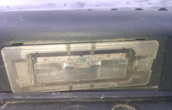 Renault 19 Number plate light
