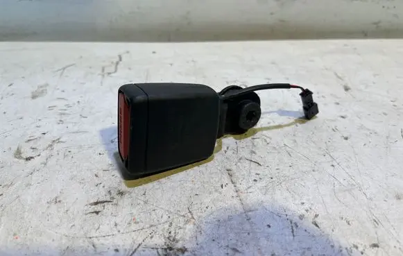 BMW 4 G22 G23 G24 G26 Rear seatbelt buckle 7442039 645851800 E11022021