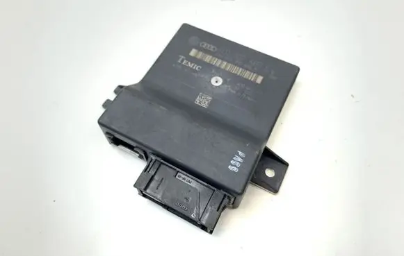 Audi A8 S8 D3 4E Gateway control module 4E0907468E 4E0910468B