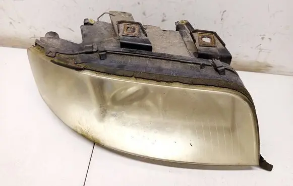 Audi A6 S6 C5 4B Headlight/headlamp 15592400