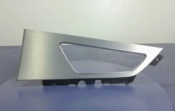 Audi Q7 4M Front bodywork piece 4M0867470E