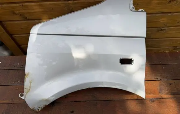 Volkswagen Transporter - Caravelle T5 Fender 7H0821101E