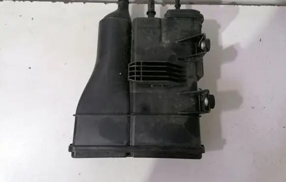 BMW M4 F82 F83 Active carbon filter fuel vapour canister 7489619