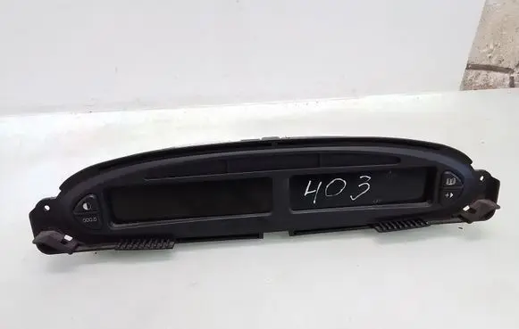 Citroen Xsara Picasso Speedometer (instrument cluster) 88311303