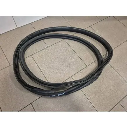Dacia Duster II Seal rubber (tailgate) 