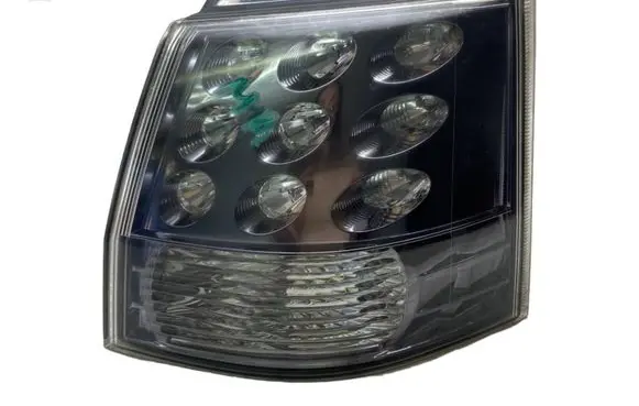 Mitsubishi Outlander Rear/tail lights 22087920