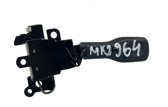 Toyota Corolla E140 E150 Cruise control switch 18A174