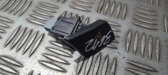 Toyota Yaris Hazard light switch 843320d010 84332-0d010