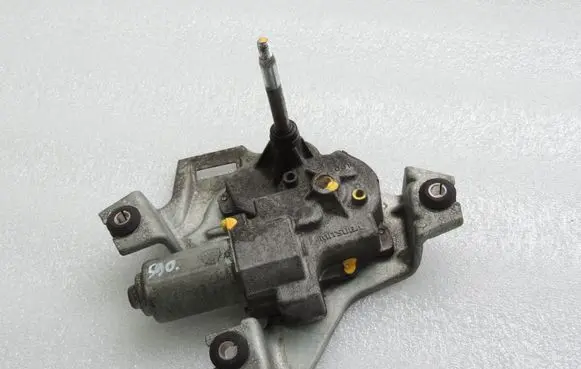Suzuki Vitara (LY) Rear window wiper motor 3881054P00