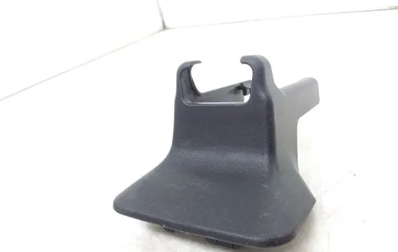 Toyota RAV 4 (XA40) Front driver seat rail trim 7213842010