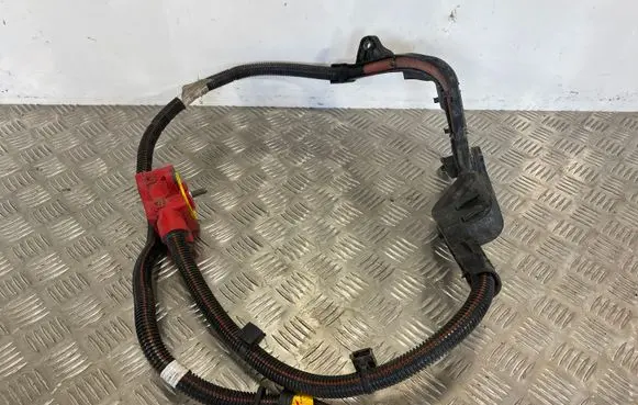 Positive cable (battery)