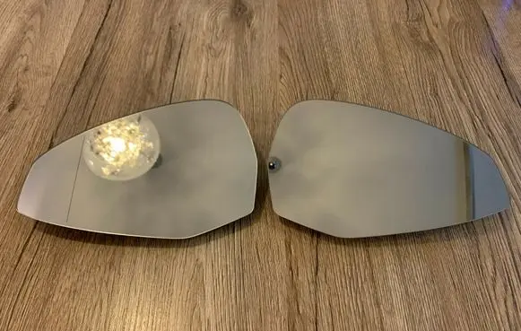 Audi A4 S4 B9 Wing mirror glass 8W0857535B 8W0857536A