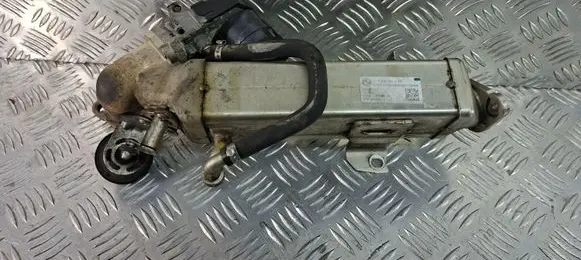 BMW 1 F20 F21 EGR valve cooler 7810751