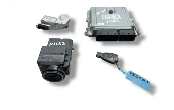 Mercedes-Benz Vito Viano W639 Engine ECU kit and lock set A6461507272 0281015062 A6395450908
