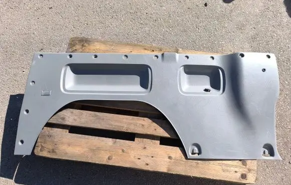 Trunk/boot side trim panel