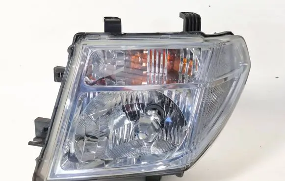 Nissan Navara D40 Headlight/headlamp 26010EB383