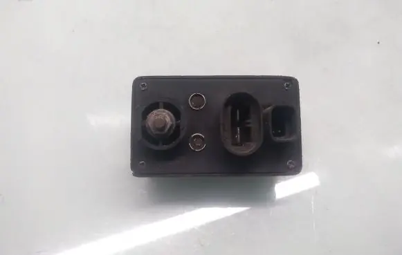Renault Scenic I Glow plug pre-heat relay