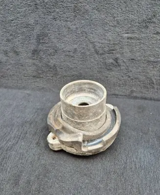 Audi A4 S4 B5 8D Coil spring mount 8D0513353 8D0512099A