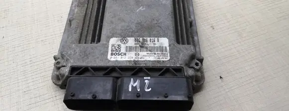 Volkswagen Golf V Engine control unit/module 03G906016R