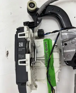 Mercedes-Benz Sprinter W907 W910 Tailgate/trunk/boot lock/catch/latch A9107303900