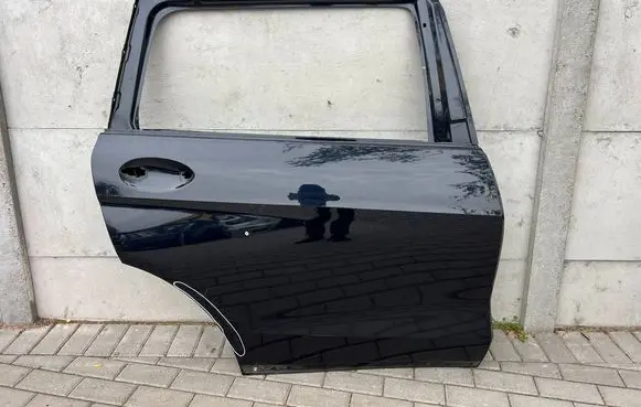 BMW X7 G07 Rear door