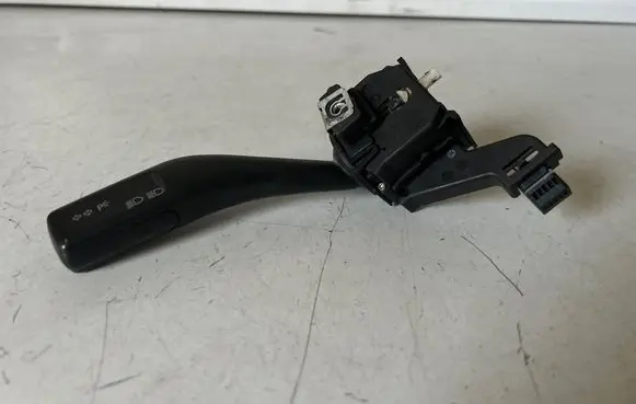 Volkswagen Caddy Indicator stalk 1K0953513 01103500 10350043435185