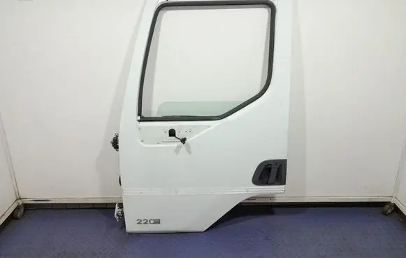 Renault Megane III Front door