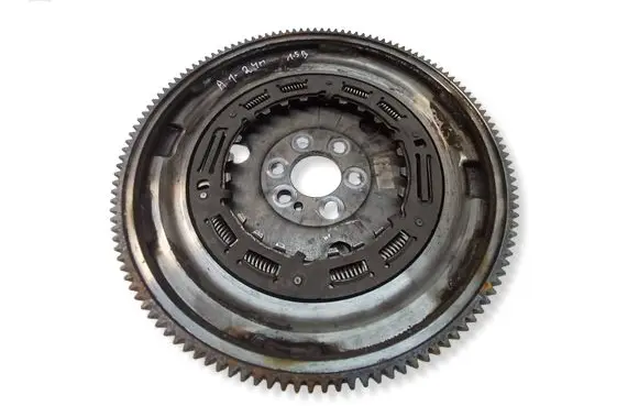 Audi A1 Dual mass flywheel 04E105266AM