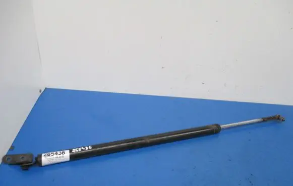 KIA Pregio Shock absorber/damper mounting bracket 
