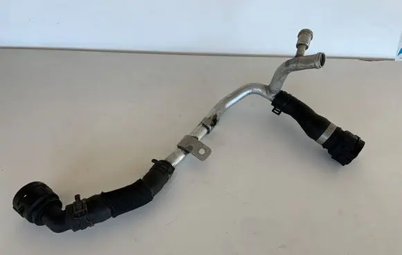 Audi A4 S4 B8 8K Engine coolant pipe/hose 3017373