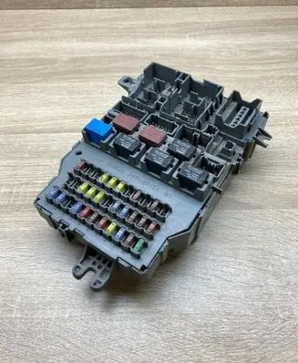 Honda Accord Fuse module SDNA22