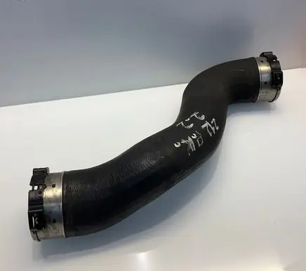 Mercedes-Benz E W212 Intercooler hose/pipe A2045286682 2045286682